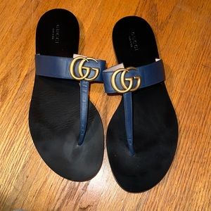 GUCCI MARMONT THONG SANDAL - Blue Ágata (Navy)